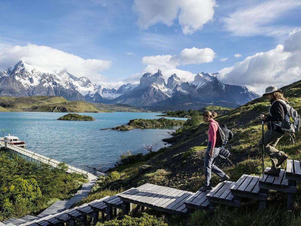 Explora En Torres Del Paine Villa Torres del Paine National Park Exterior photo